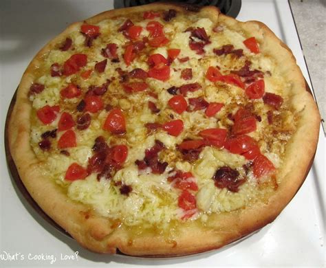 Crab pizza - Pizza is the king of foods for many reasons, but the fact that leftovers are almost guaranteed is one of the best. For retaining optimum quality—and taking up as little space as p...